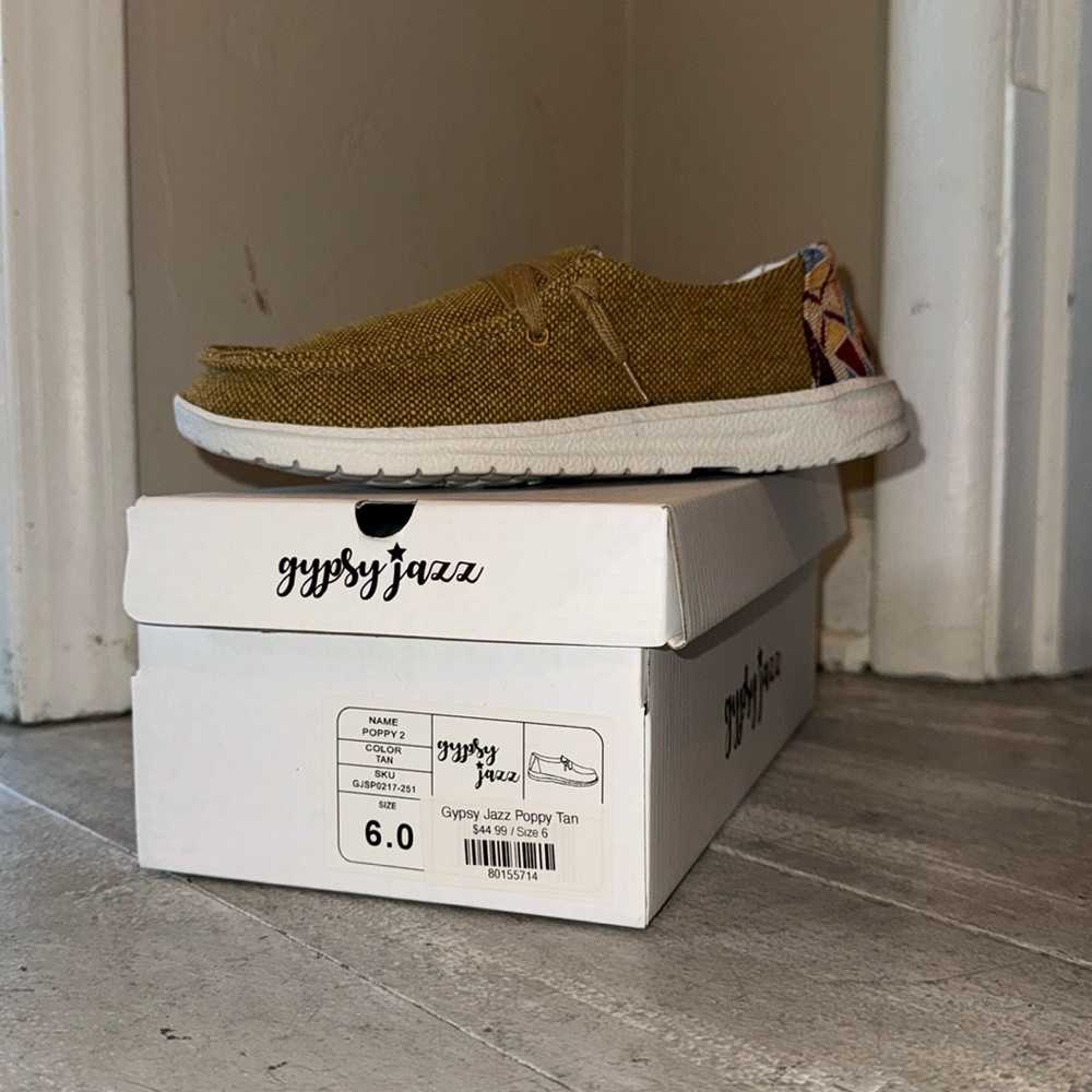 Size 6 Gypsy Jazz Poppy 2 Tan